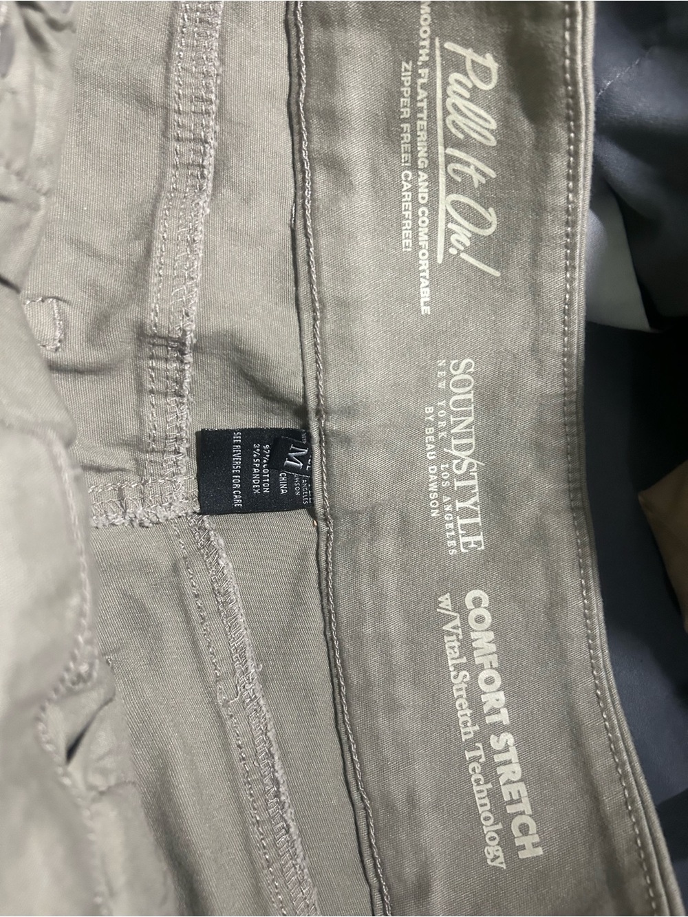 Soundstyle by Beau Dawson Women’s Gray Comfort Stretch Chino Shorts